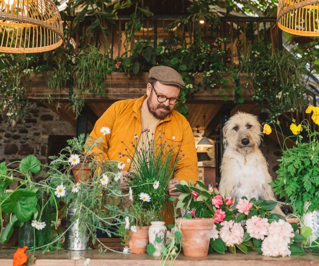 Banjo Beale and his dog