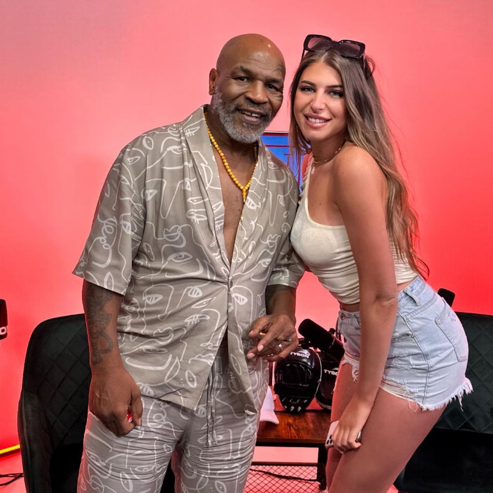 Jutta Leerdam’s sister with Mike Tyson.