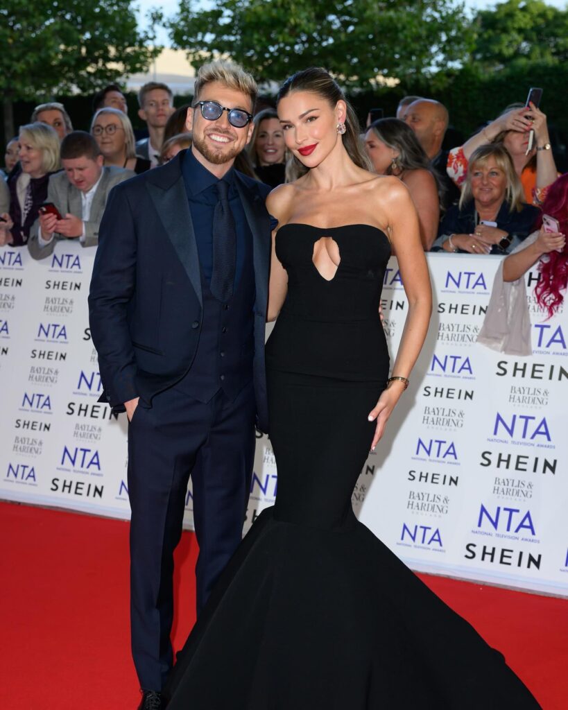 Sam Thompson with his girlfriend in NTA event.